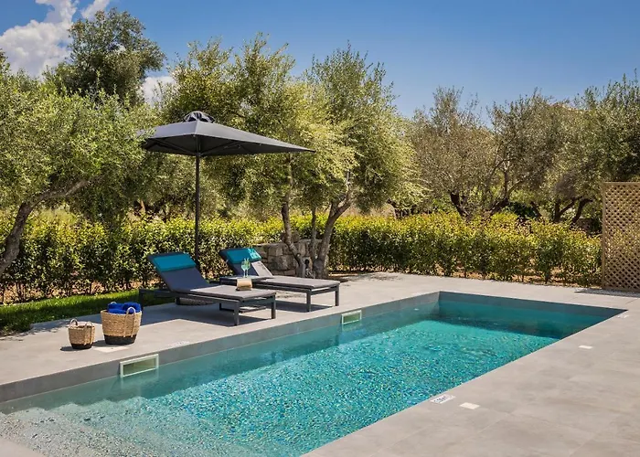 Laoura Βίλα Σβορωνάτα