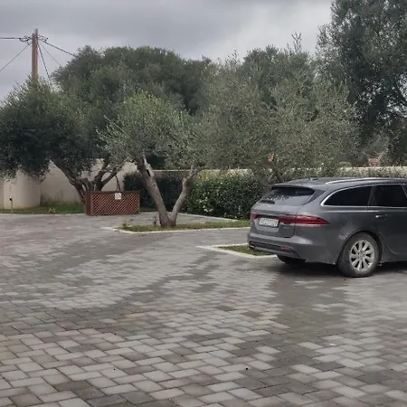 Laoura * סבורונטה